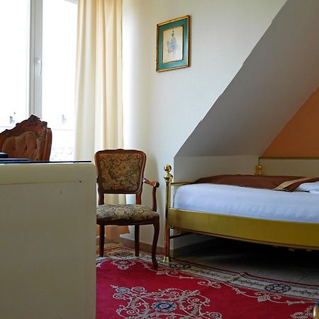 Haus Mooren, Hotel Garni Düsseldorf Extérieur photo